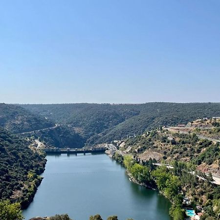 فندق Pensao Vista Bela ميراندا دو دورو المظهر الخارجي الصورة